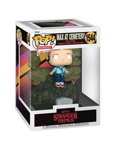 Funko pop moments: stranger things s4 max at cementery